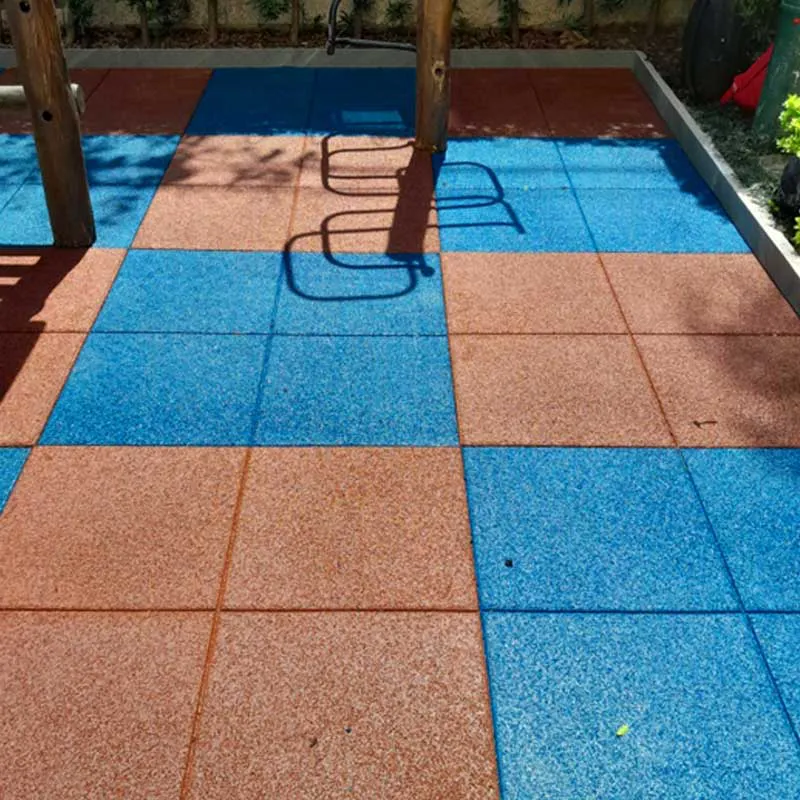 Piso de borracha reciclado para Play Ground c/ 15, 20, 25 e 30 mm